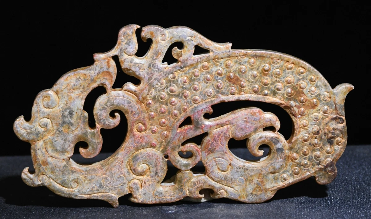 P1008◇旧家買出品◇漢時代 和田玉 和田玉瑞獣 時代古玉細密彫☆古置物