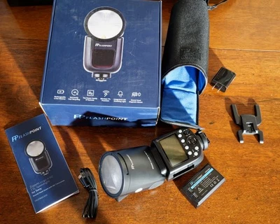 Flashpoint Zoom Li-on X R2 TTL On-Camera Flash Speedlight for Sony - OPEN BOX - Image 1 of 2