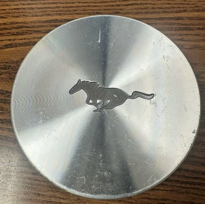 Ford Mustang 1996-1998 15” tapa central de cubo de rueda mecanizado OEM F7ZC-1A096-AA Foto 1 de 3