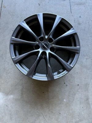 17 Inch Custom RAM - Image 1 of 4