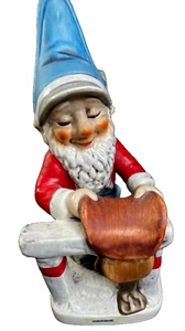 Figura de porcelana 7" Goebel Co-Boy "Herbie the Horseman" Gnomo 1975 - Imagen 1 de 5