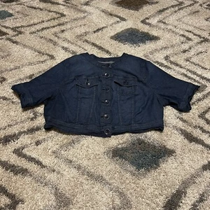 Torrid Women's Denim Shirt Cropped Top Sz 1 Buttons Pockets - Picture 1 of 11