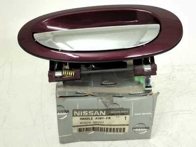 Nueva manija de puerta delantera derecha genuina Nissan 1993-1997 Altima 80606-9B000 OEM Foto 1 de 4