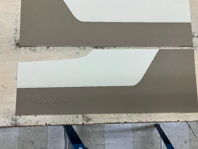 Paneles de puerta personalizados Ford Ranchero 1960-1963 Foto 1 de 4