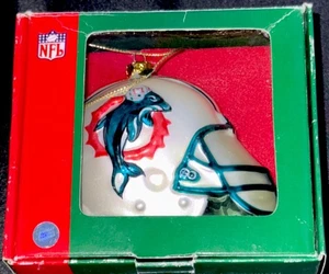 Ultimate Sports Helmet Ornament Orleans Saints Scottish Christmas A8 - Picture 1 of 2
