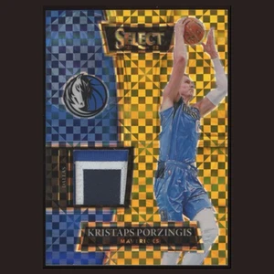 Kristaps Porzingis Patch /10 2021-22 Panini Select Selective Swatches Gold Prizm - Picture 1 of 4