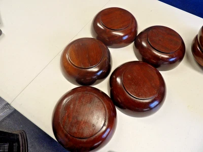 Carib Craft 实心桃花心木 - 沙拉碗 批量 5 - 6 英寸直径 2 英寸深 — 第 1/4 张图片