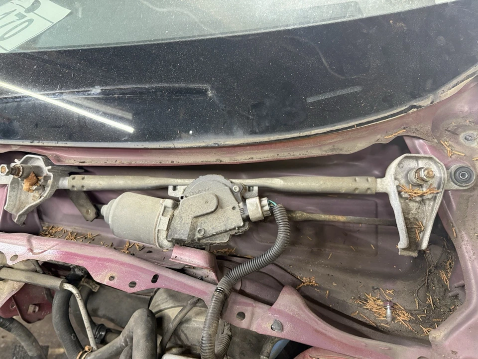 Motor limpiaparabrisas usado se adapta a: Subaru Forester 2010 montaje grado A Foto 1 de 1