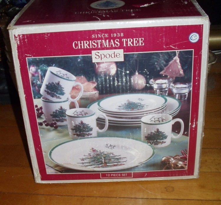 Spode Christmas Tree 12 Piece Dinner Set NIB - Image 1 of 1