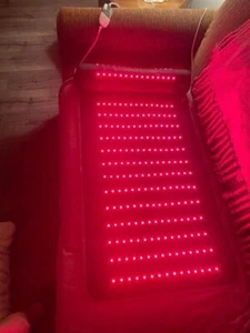 Neue Leder Rotlichttherapiematte mit Nackenstütze, Doppelwellenlänge für - Bild 1 von 7