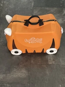 Melissa & Doug Trunki Tiger Kids Ride-On Suitcase Carry-On Luggage Orange Used - Picture 1 of 9