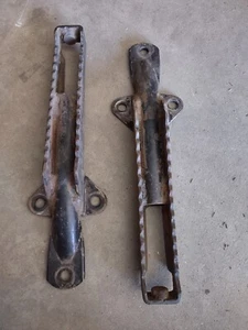 1981-1982 Honda ATC250r Footpegs Foot Pegs Rests  - Picture 1 of 2