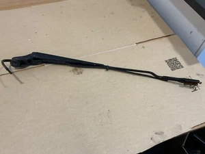 Mercedes-Benz Vito W639 Windshield Windscreen Wiper Arm Right O/S A6398200844 - Picture 1 of 6