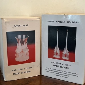 Juego De Jarrón Y Candelabros Ángel De Colección Nuevo En Cajas Resina O Plástico - Imagen 1 de 23