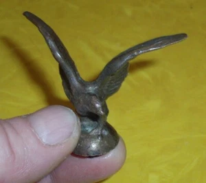 WALKING STICK SWAGGER ? RARE ANTIQUE BRONZE OR BRASS EAGLE TOPPER FINIAL EAGLES - Picture 1 of 15