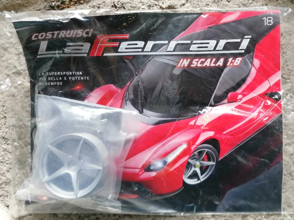 COSTRUISCI LA FERRARI SCALA 1:8 FASCICOLI N 18  FABBRI CENTAURIA - Immagine 1 di 1