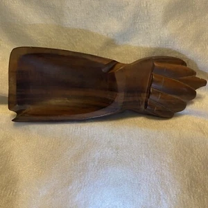Wooden carved hand & fingers 6" cigar snuffer tray cigarette ashtray brown - Picture 1 of 9