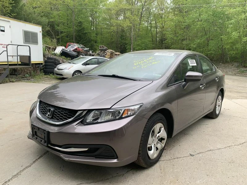 Radiator Toyo Manufacturer CVT Fits 12-15 CIVIC 71578 - Image 1 of 4