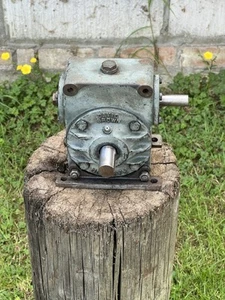 Radicon David Brown Right Angle Gear Speed Reducer 7.33 To 1 Ratio :made In Eng - Picture 1 of 7