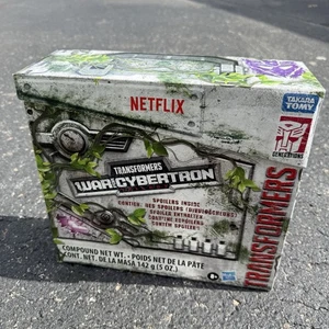 Neu Hasbro Netflix Transformers War For Cybertron F0969 Spoiler innen - Bild 1 von 4