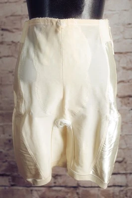 Bestform Show Case Vintage Satin Garter Strap Zipper Girdle 34 Small Ivory - Image 1 of 4