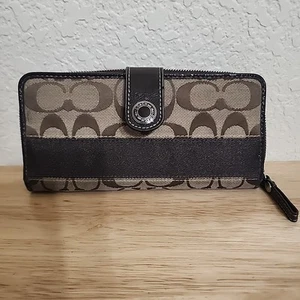 COACH Zip Wallet Canvas - Picture 1 of 9