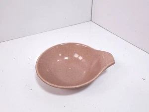 Russel Wright Steubenville Lugged Soup Bowl Coral - Picture 1 of 7