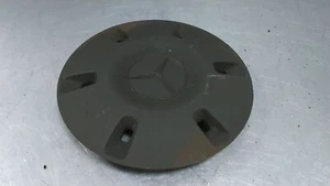 ENJOLIVEUR DE ROUE Mercedes-Benz Sprinter 3,5t (906.63) 2020 A9064010025 #92643 - Photo 1 sur 1