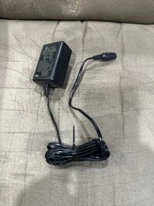 Qili Power 2 Caricabatterie QL-09002-B2400600H 24v - Foto 1 di 3