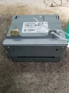 Radio Receiver Am-fm-cd Changer Opt U2R Fits 09-14 CADILLAC CTS 20953629 - Foto 1 di 12