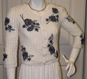 Cárdigan de ganchillo INC International Concepts con flores bordadas en plata oscura - Imagen 1 de 17