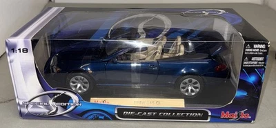 Maisto Special Edition 1:18 Die Cast Metal BMW 645 Ci Cabrio Rare BLUE - Image 1 of 4