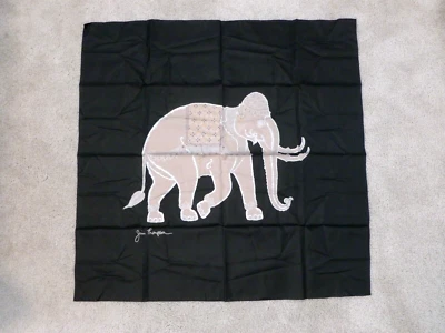 Raro De Colección JIM THOMPSON Seda Tailandés Elefante Bufanda Envoltura Arte Para Usar ~ Elefante Foto 1 de 4