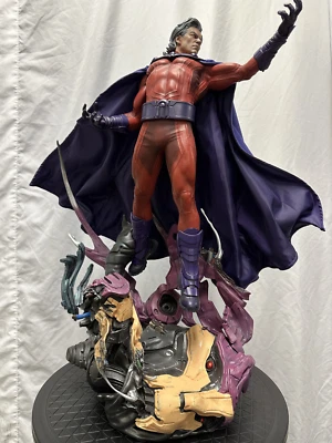 Maqueta Magneto Sideshow #3005351 X-MEN EXCLUSIVA #159/1250 Foto 1 de 4