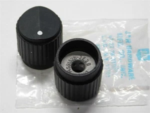 Mil-Spec Electronic Hardware Co. MS91528-2E2B Manopola di controllo rotonda nuova in confezione - Foto 1 di 1