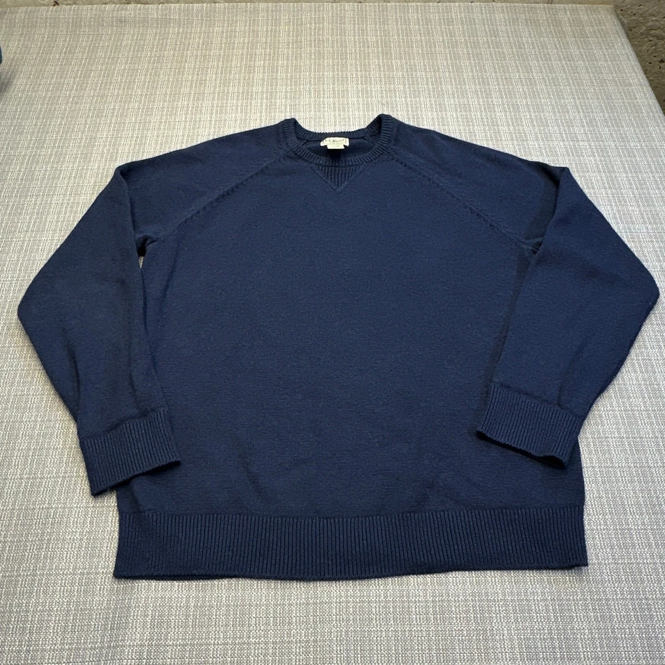 LL Bean Sweater Mens Medium Cashmere Blend Crewneck Navy Blue Timeless - Image 1 of 4