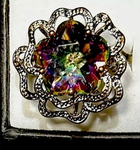 Beutiful Flower Cut Mystic Crystal Ring  925 Silver Size 7.    #140 - Picture 1 of 4