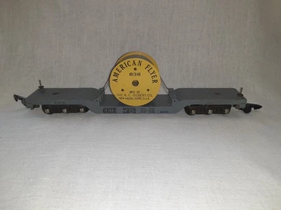 Vintage American Flyer No. 636 (Erie 7210) Center Depressed Flat Car with Reel - Image 1 of 4
