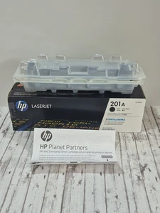 HP 201A (CF400A) LaserJet-Tonerkassette schwarz neu geöffnete Verpackung - Bild 1 von 8