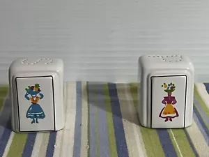 Square Nest 2004 Ceramic Salt And Pepper Shakers Fruit Basket Dress Colorful - Picture 1 of 9