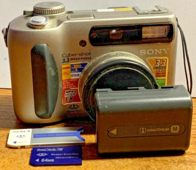 Sony Mavica Digital Still Camera DSC S75 w/Lens Cover, Battery & Memory Stick - Image 1 of 4