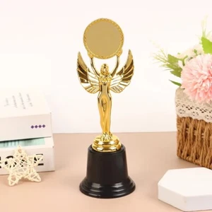 Plastic Reward Prize Cup Winner Award Trophy Toy School Rewarding Supply - Bild 1 von 10