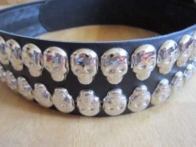Gürtel Punk Leder Nietengürtel mit Totenkopfnieten 2-reihig 5,5 cm breit - Bild 1 von 4
