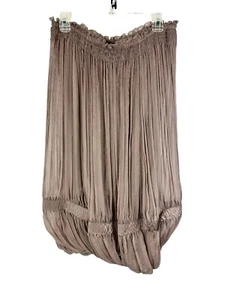 Maxstudio.com Special Edition Nude Skirt Size S 100% Silk Fits Loose NWT - Picture 1 of 5
