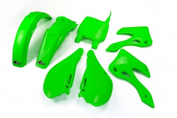 Kit de carenado de plástico Kawasaki KX 125 250 1999 - 2002 verde plástico OVNI Foto 1 de 1