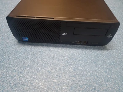 Estação de trabalho HP Z2 G8 SFF Intel i7-11700 32GB DDR4 RAM 1TB NVMe Win 11 Pro - Imagem 1 de 4