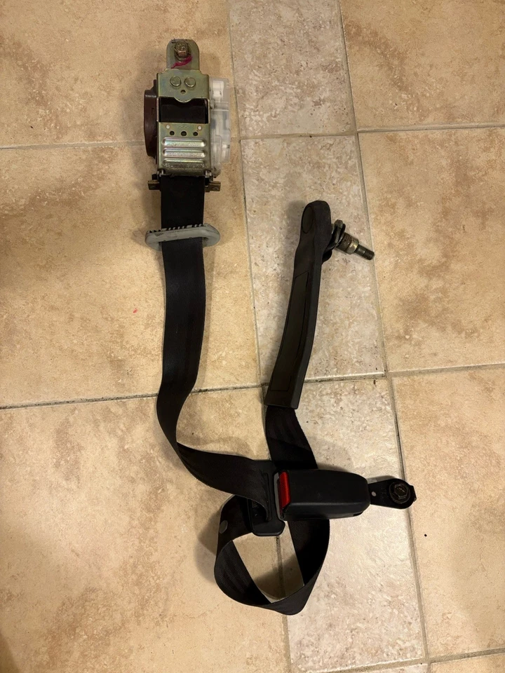 Honda Civic 1996-2000 cupé 2 puertas pasajero delantero/cinturón de seguridad derecho y hebilla OEM Foto 1 de 4