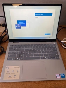 dell inspiron 2 en 1 14 7440 FHD+ táctil plus core 5 120u (10 núcleos) 8 GB 512 GB - Imagen 1 de 21