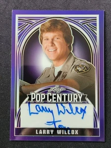 Larry Wilcox 2024 Leaf Pop Century Purple Prismatic Autograph #2/10 BA-LW1 - Bild 1 von 2