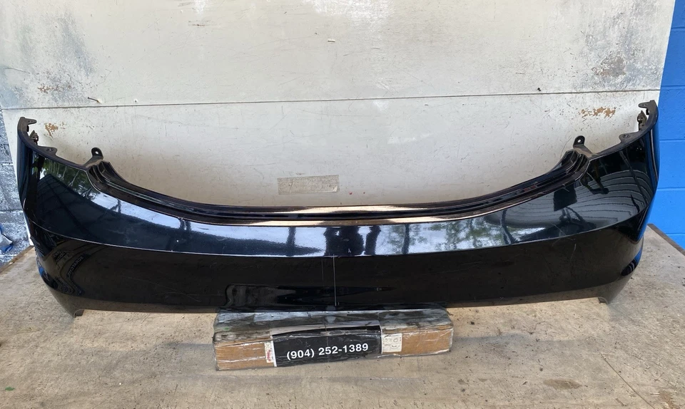 ОРИГИНАЛЬНАЯ КРЫШКА ЗАДНЕГО БАМПЕРА 2015-2017 HYUNDAI AZERA 86611-3V500 - Изображение 1 из 4